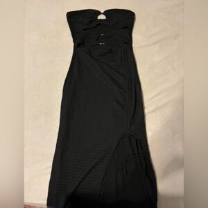 Black Sleeveless Dress with Ring Detail